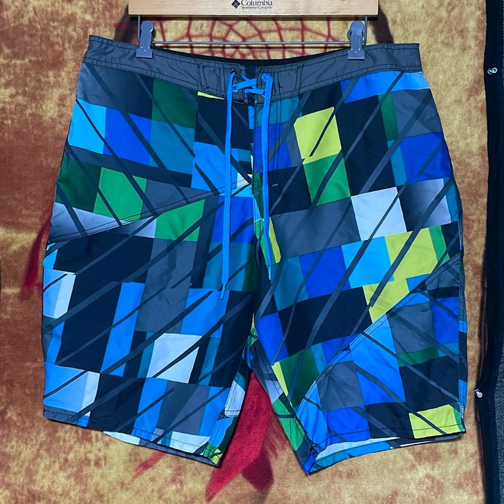 ELXR-men’s multicolored polyester drawstring waist velcro-fly board shorts